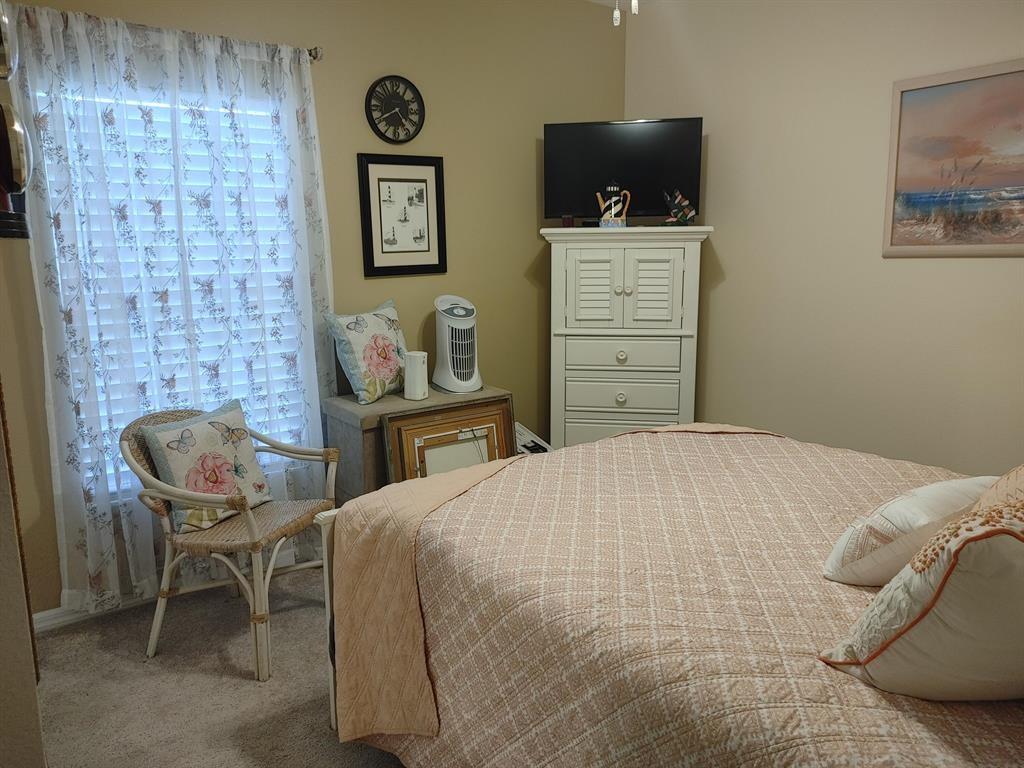 5357 Oakland Lake Cir