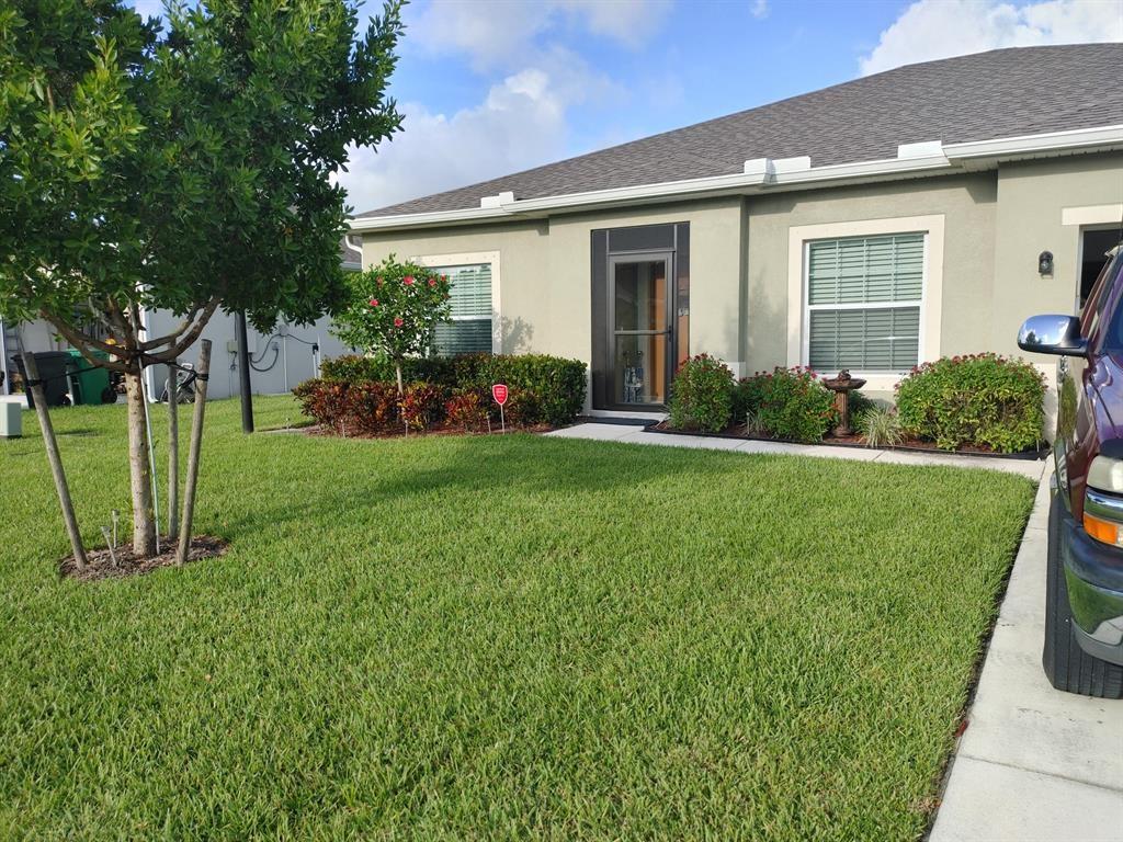5357 Oakland Lake Cir