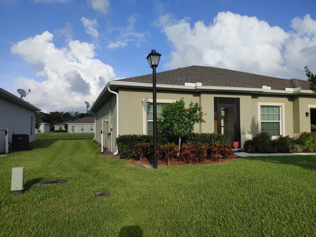 5357 Oakland Lake Cir