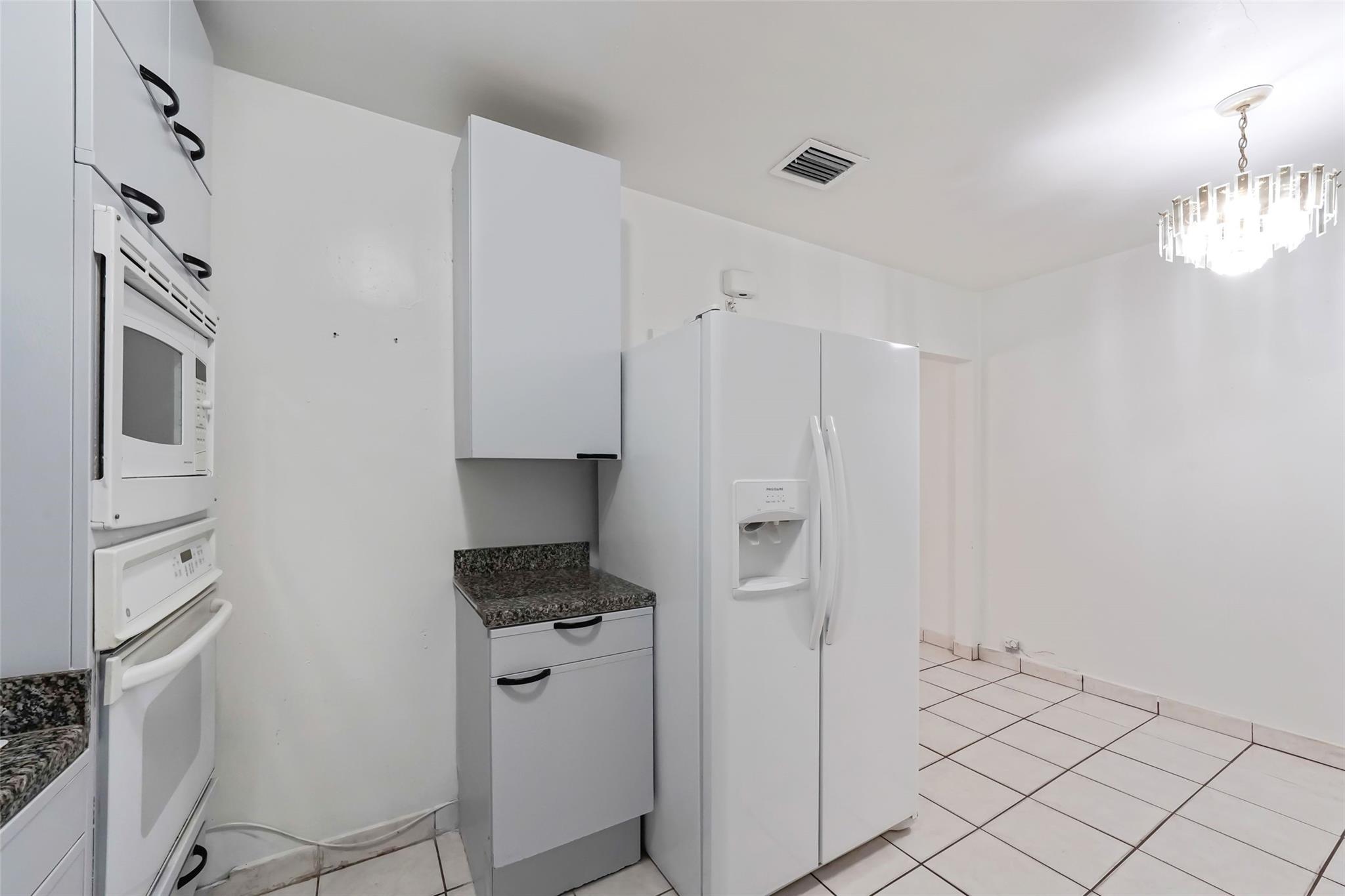 1075 NW 133rd St
