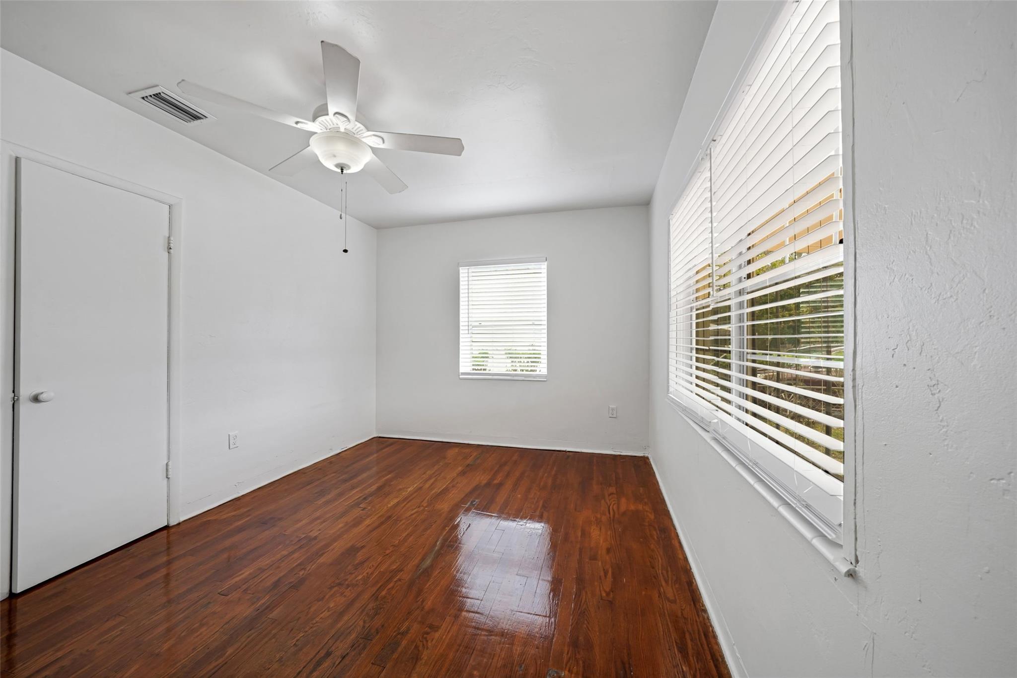 1075 NW 133rd St