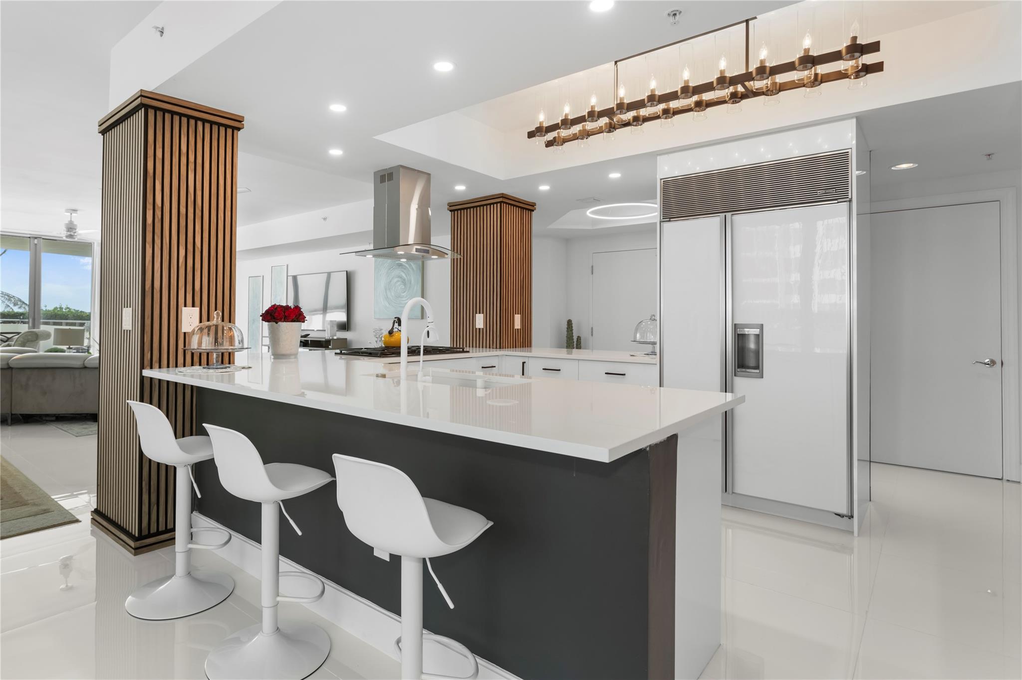 3535 S Ocean Dr 402