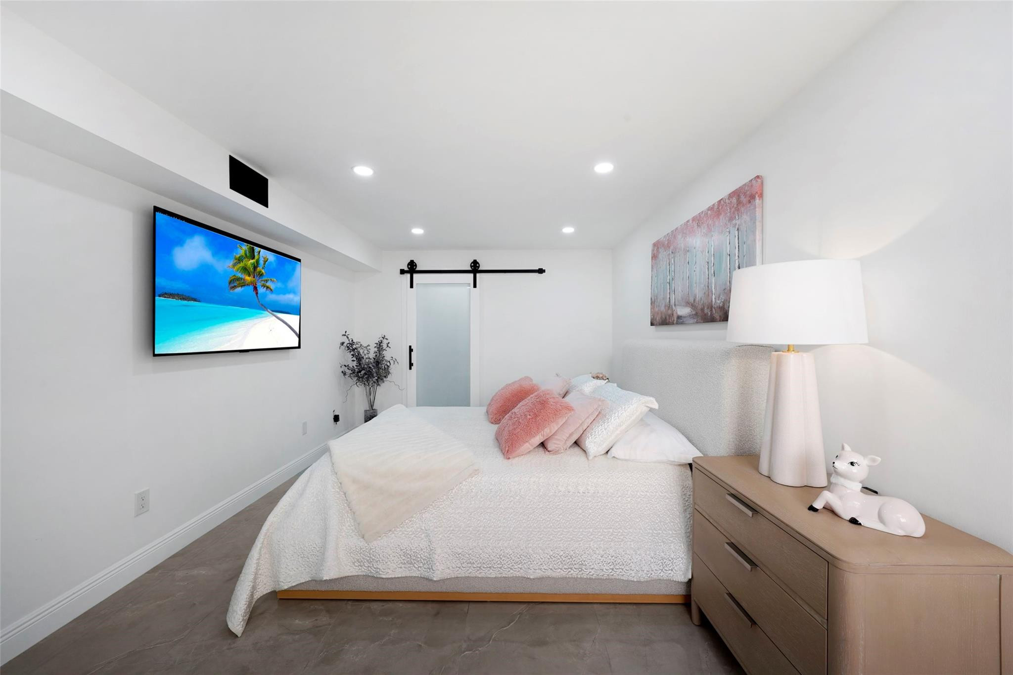3559 Magellan Cir 326-2