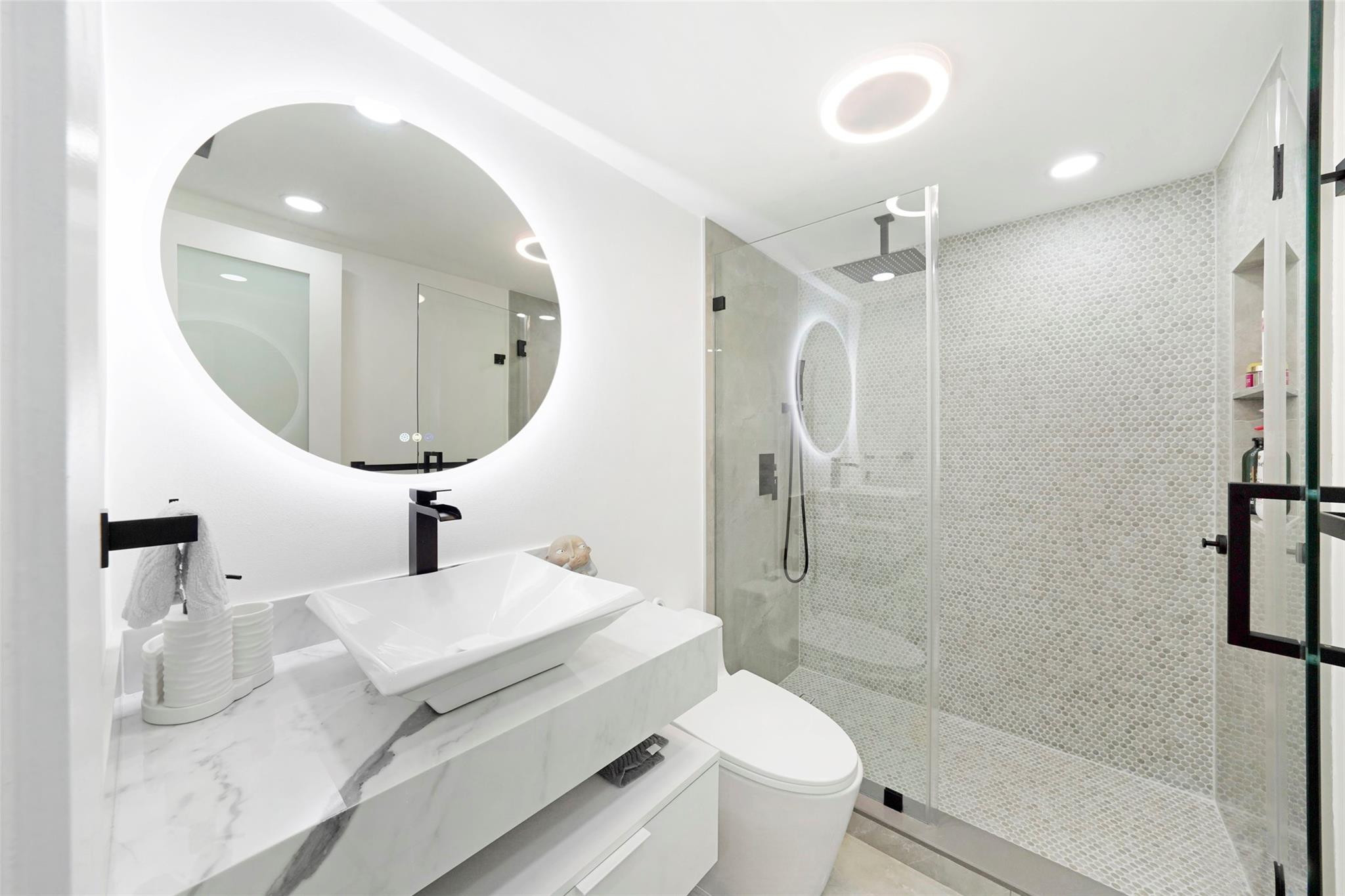 3559 Magellan Cir 326-2