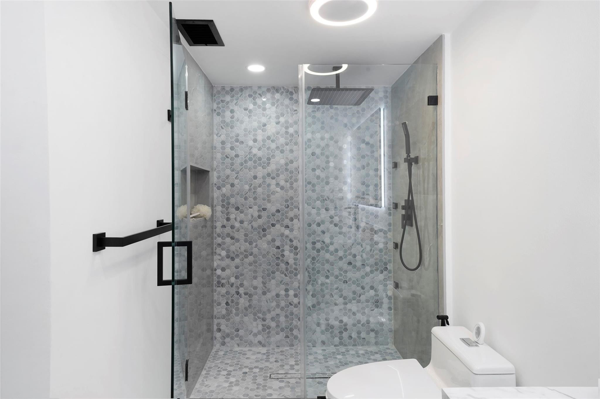 3559 Magellan Cir 326-2