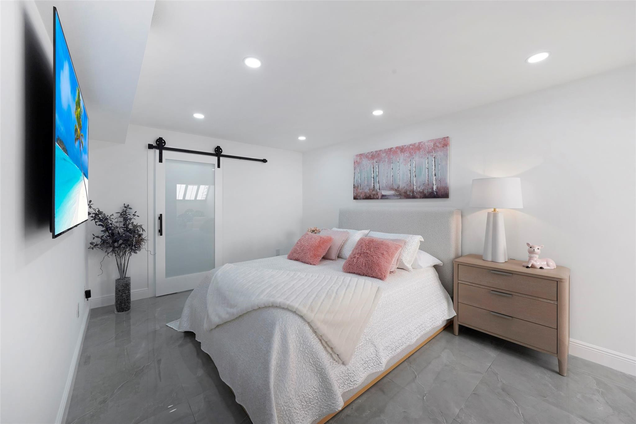 3559 Magellan Cir 326-2