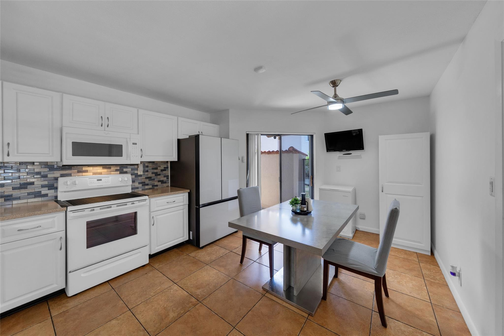 8855 W Sunrise Blvd 8855