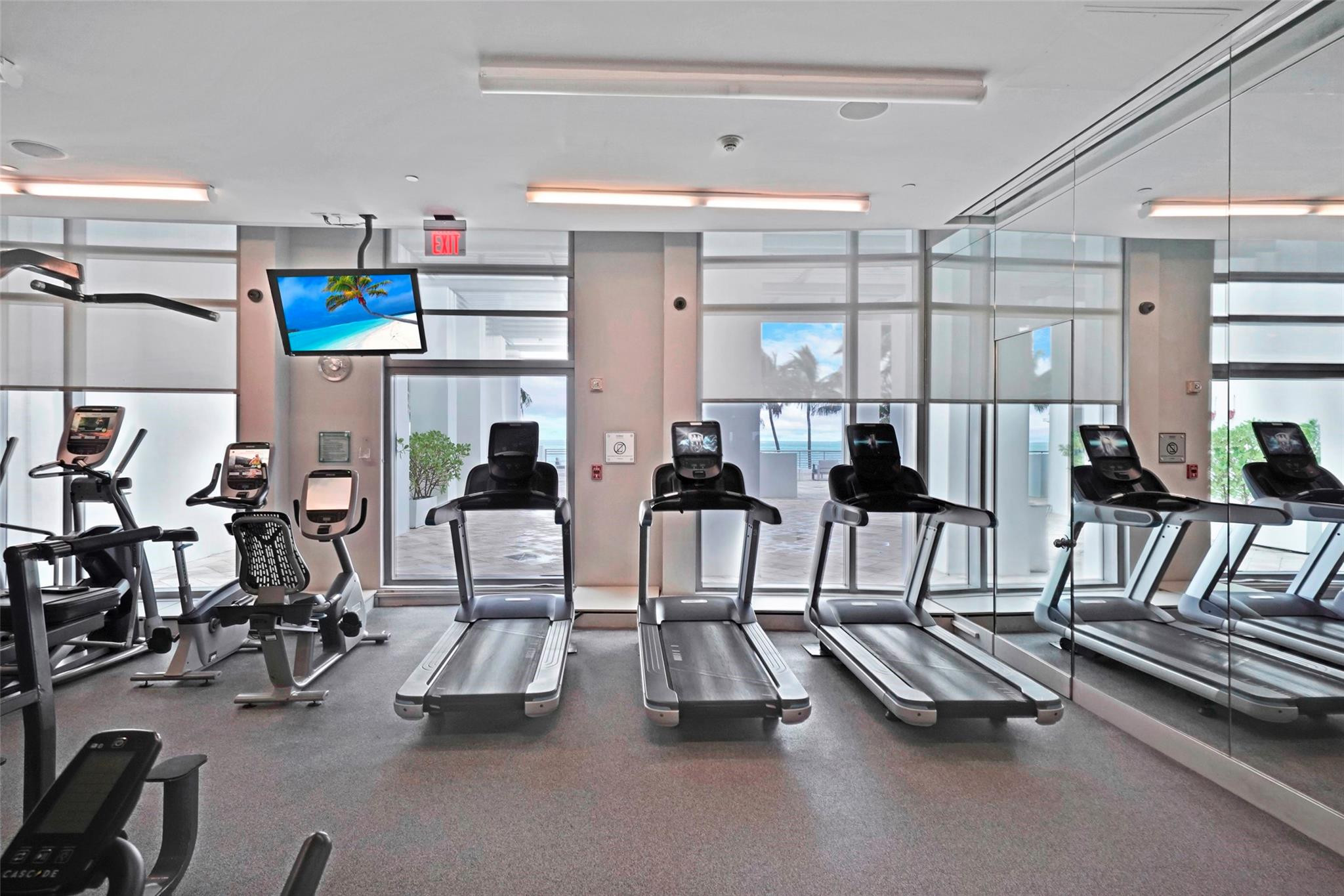 3535 S Ocean Dr 402
