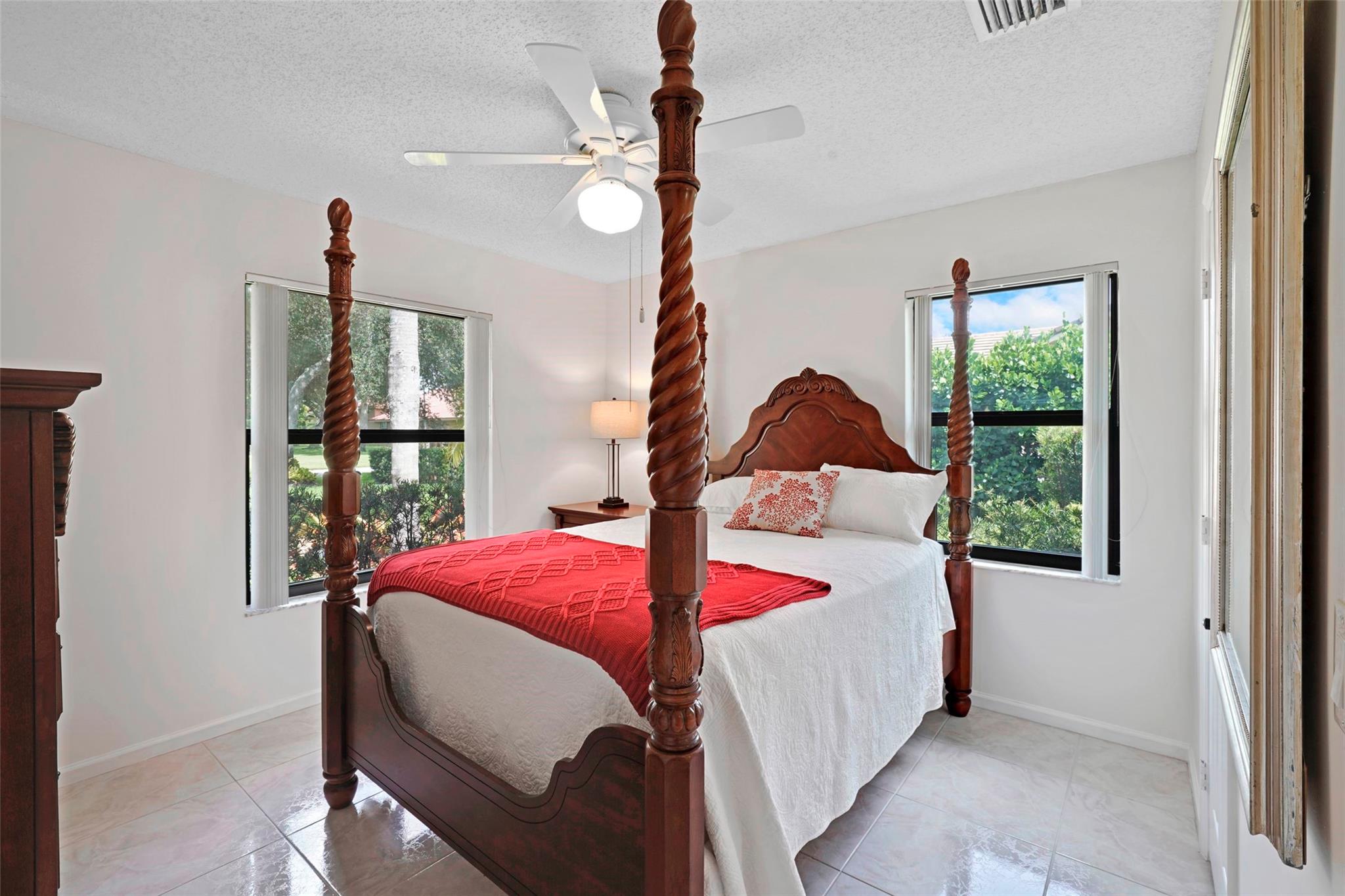 4150 SW 106th Ter