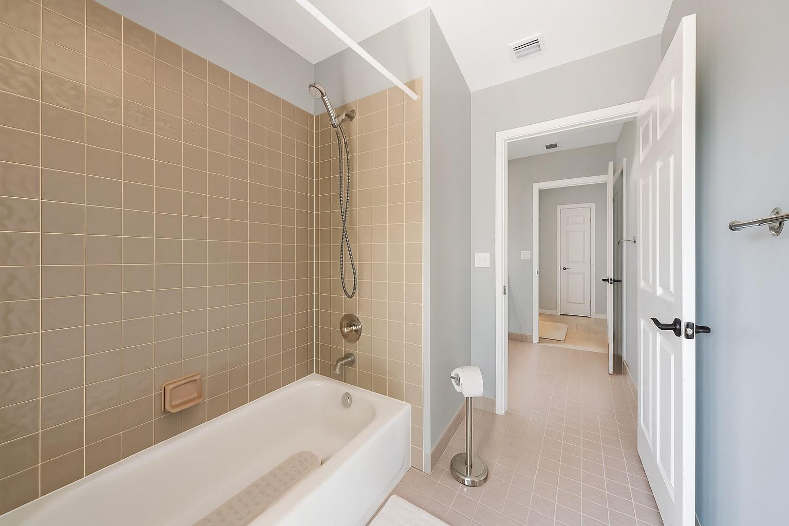 4150 SW 106th Ter