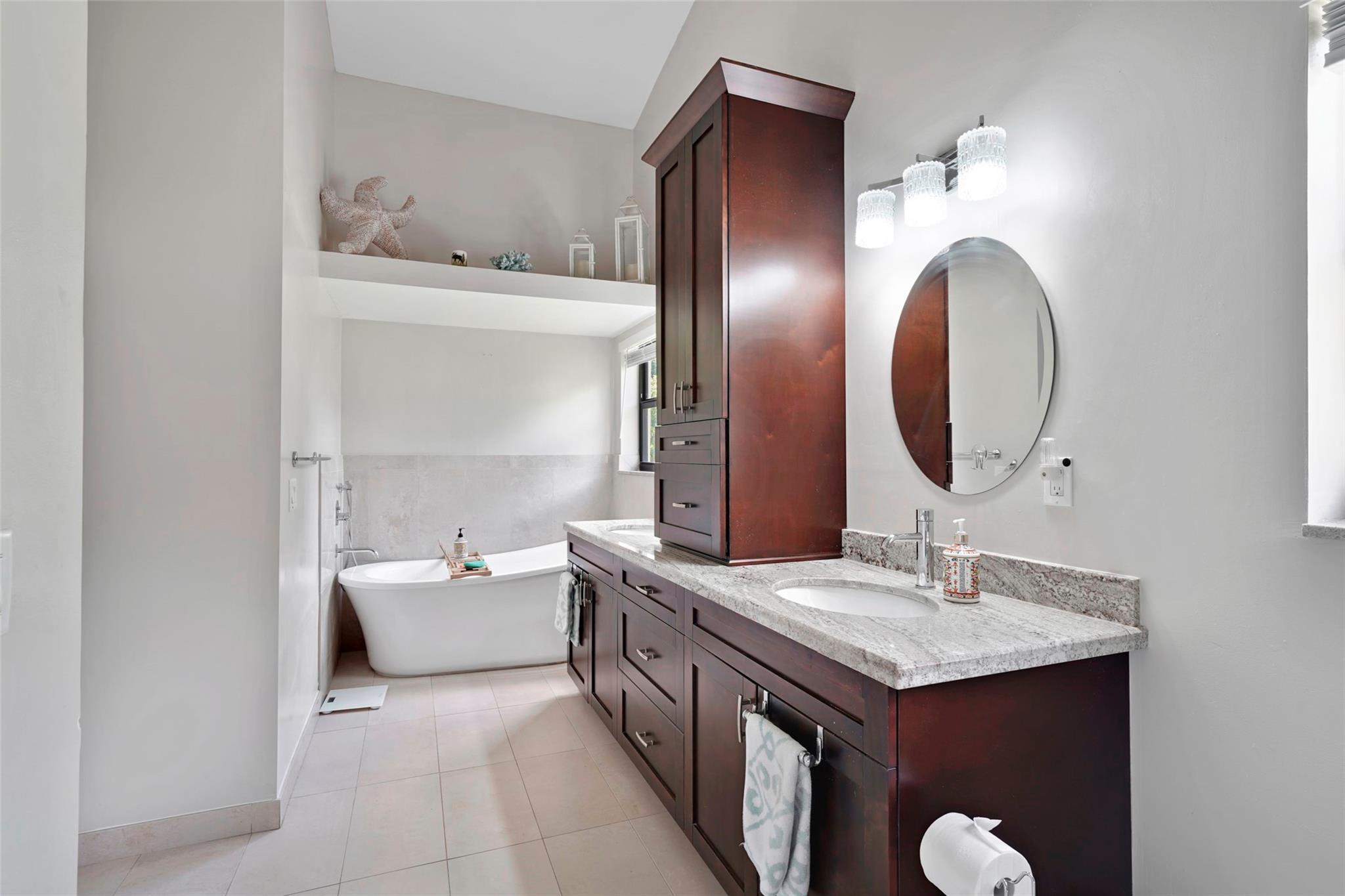 4150 SW 106th Ter