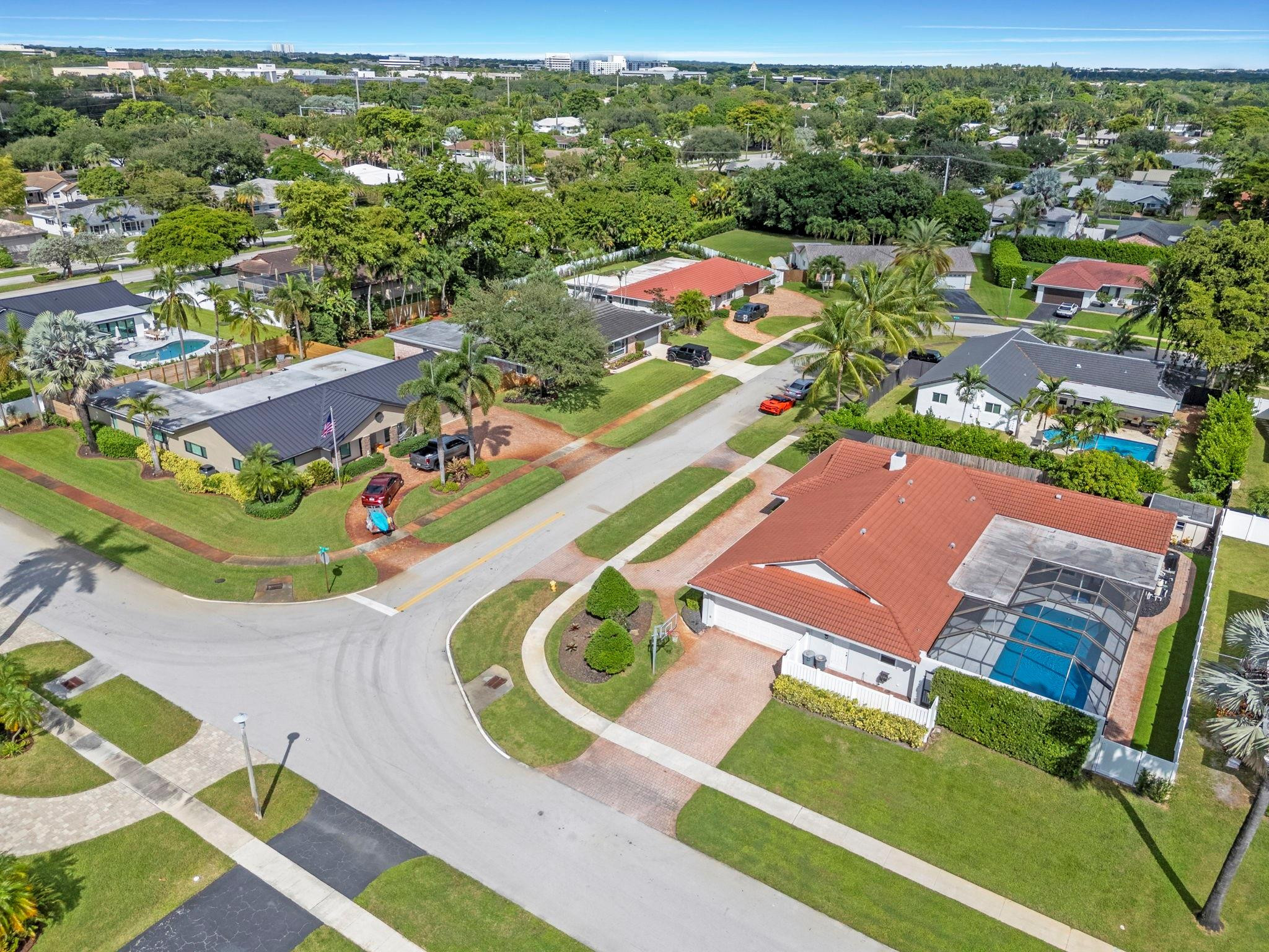 640 SW 74th Ter
