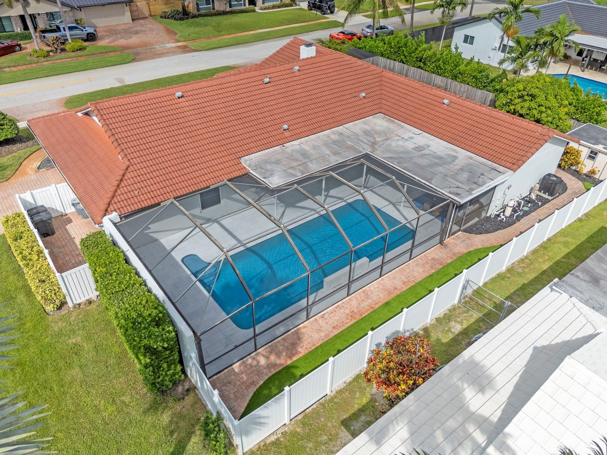 640 SW 74th Ter