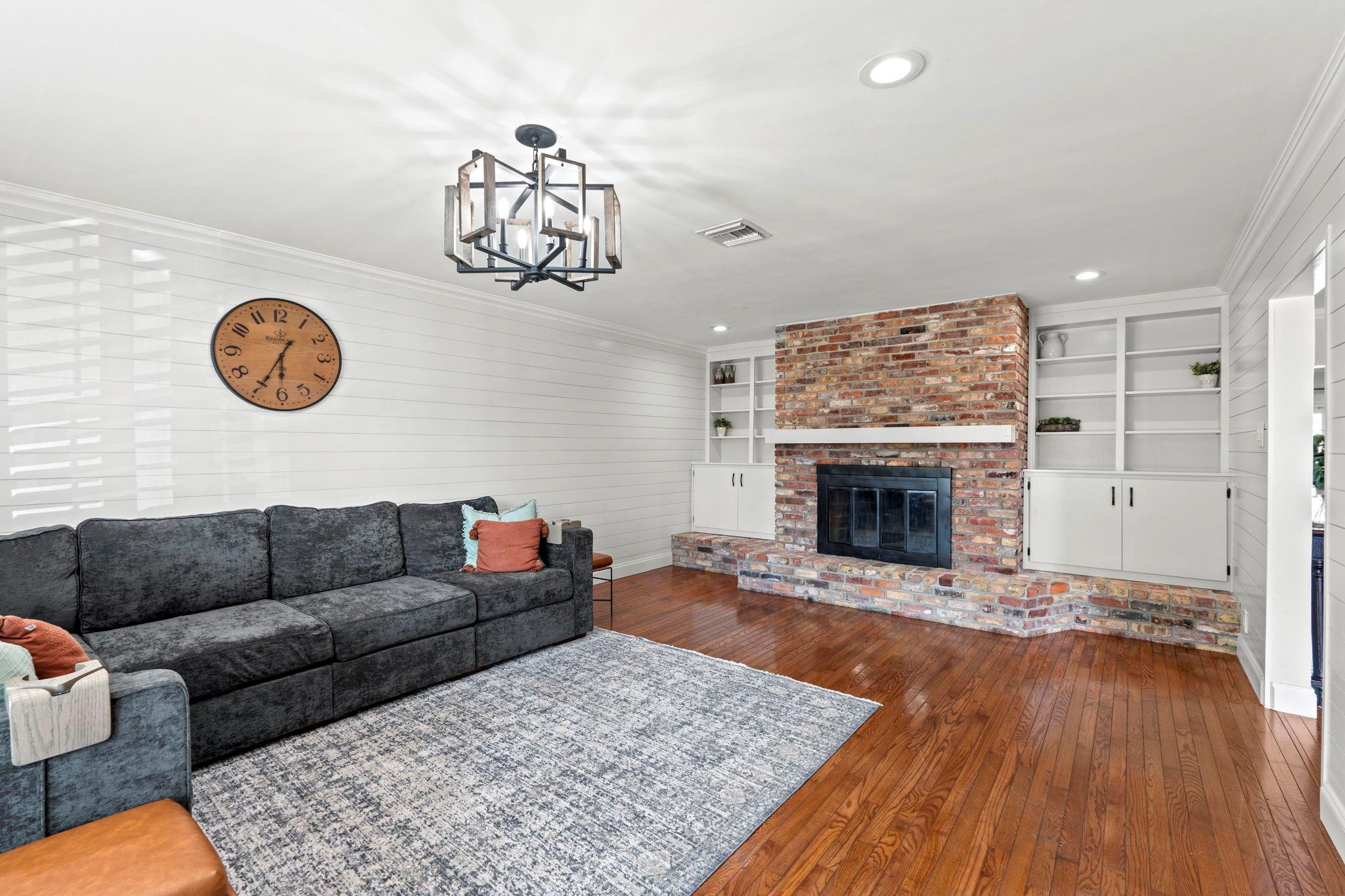640 SW 74th Ter