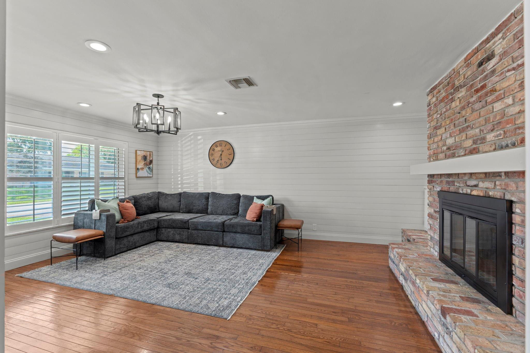640 SW 74th Ter