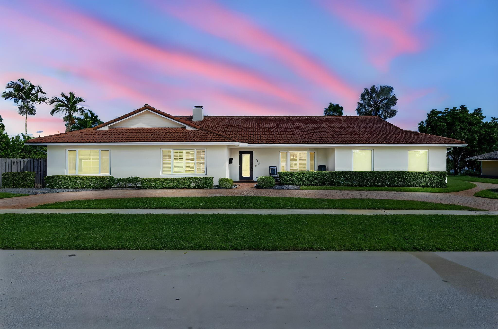 640 SW 74th Ter