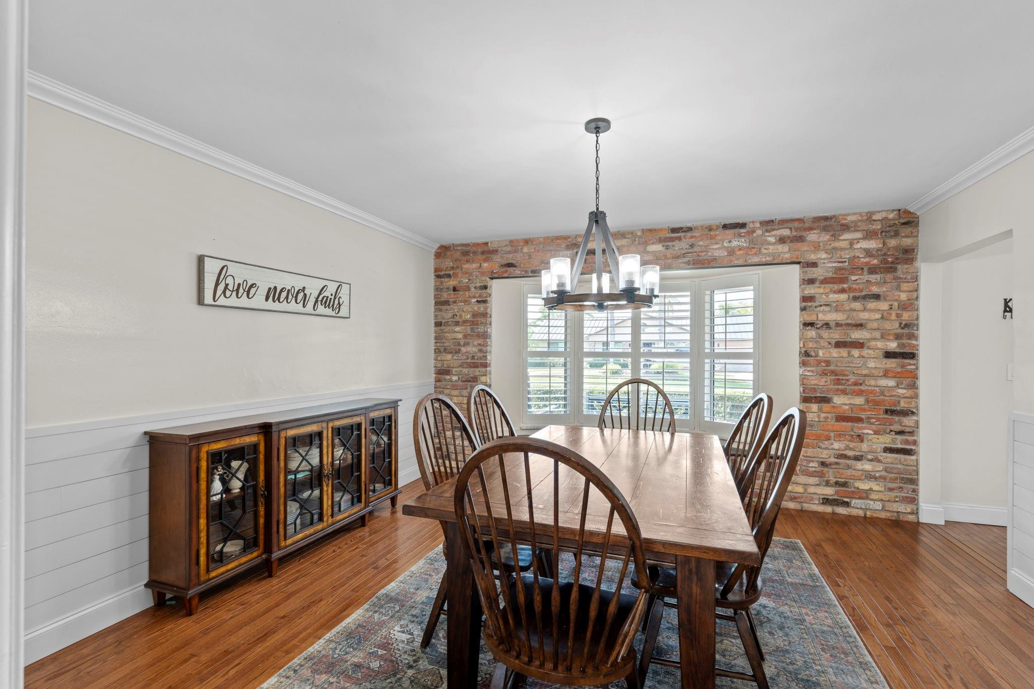 640 SW 74th Ter