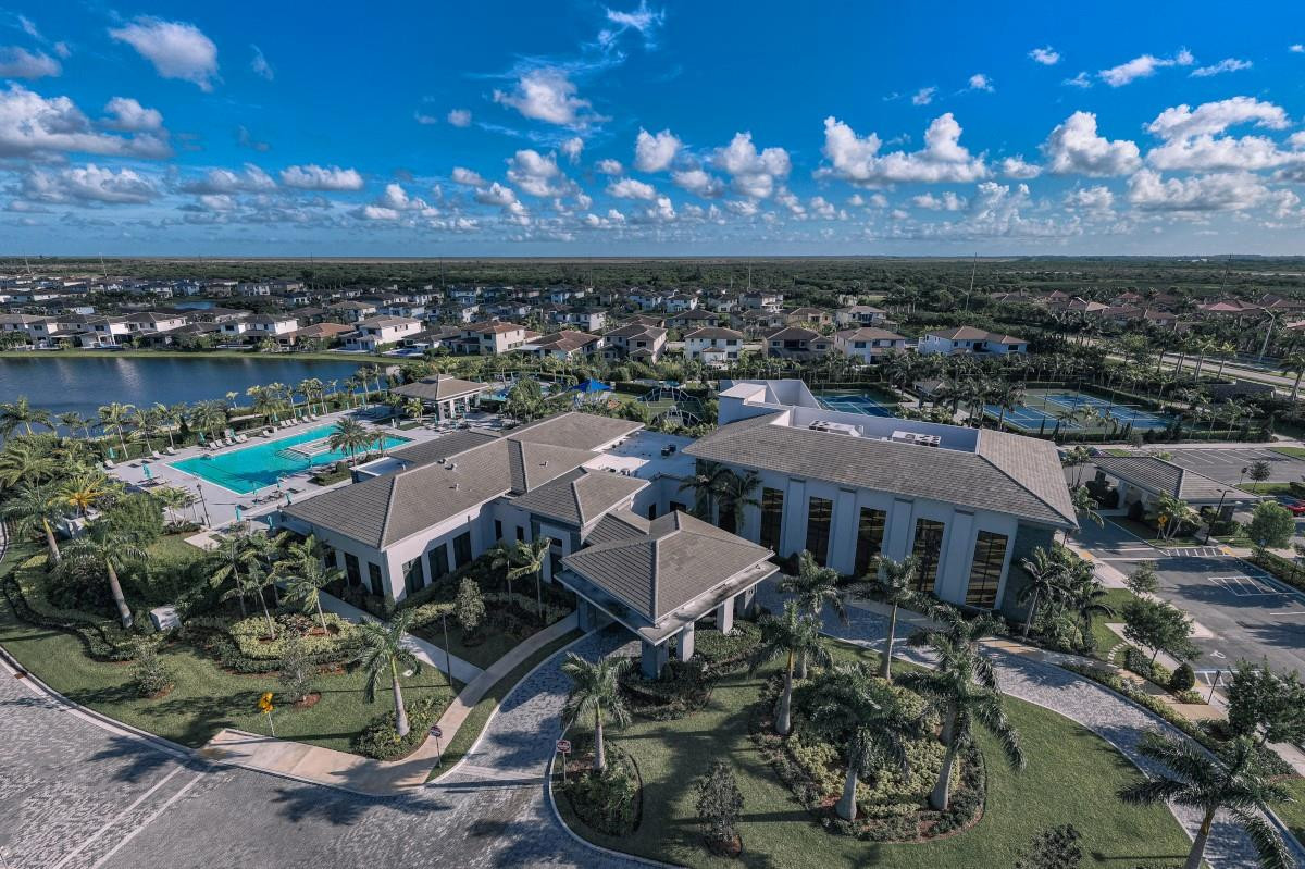 10921 Passage Way, Parkland