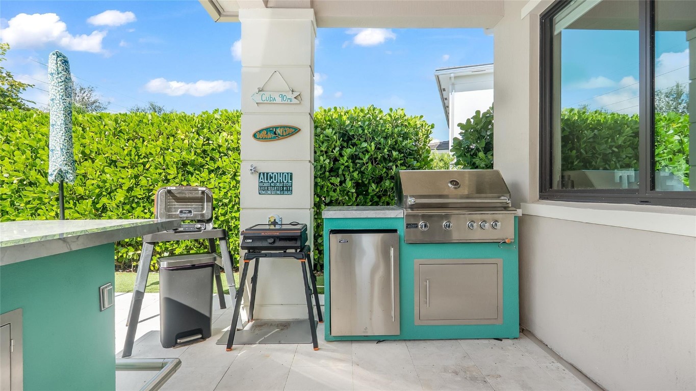 10921 Passage Way, Parkland