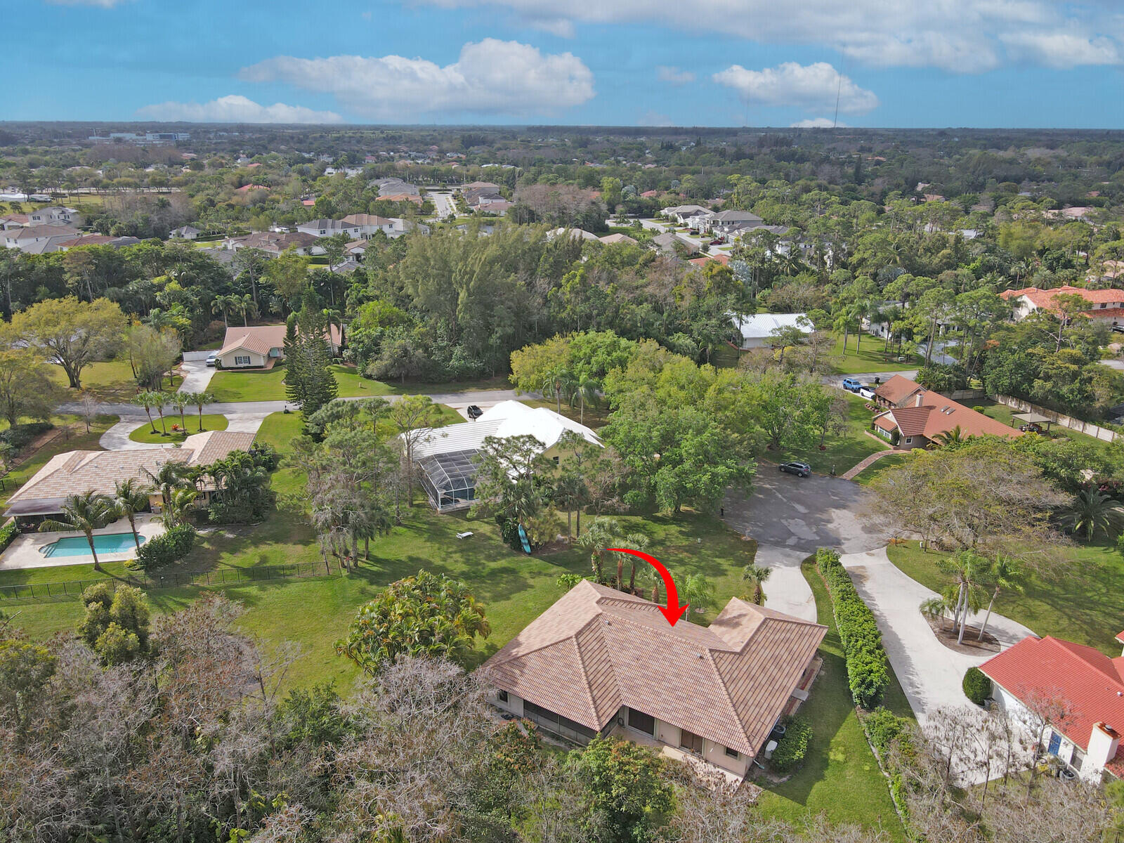 3760 Moss Pointe Circle