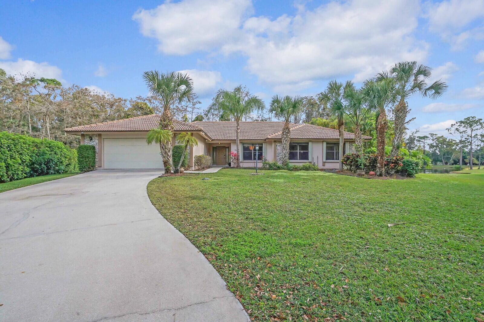 3760 Moss Pointe Circle