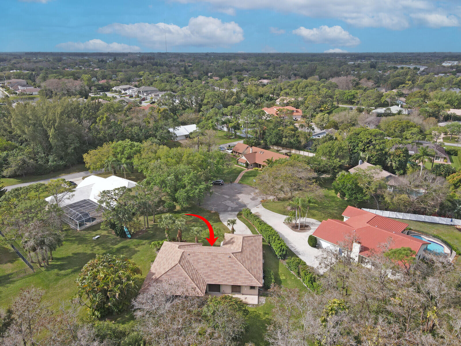 3760 Moss Pointe Circle