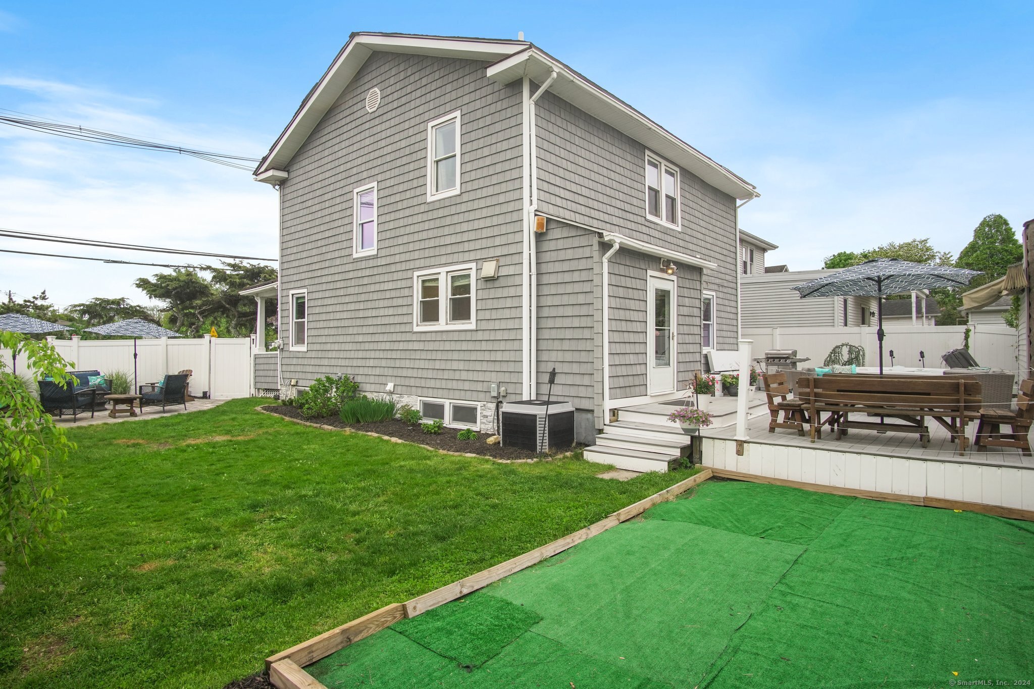 102 Gregory Boulevard