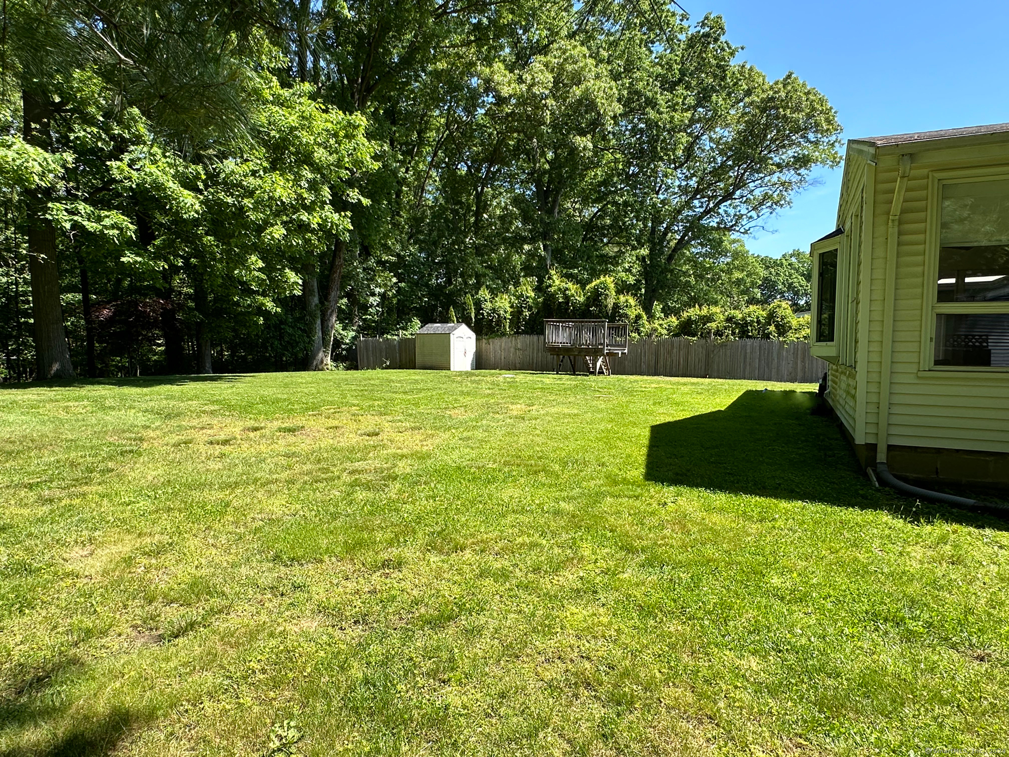 39 Mohawk Drive
