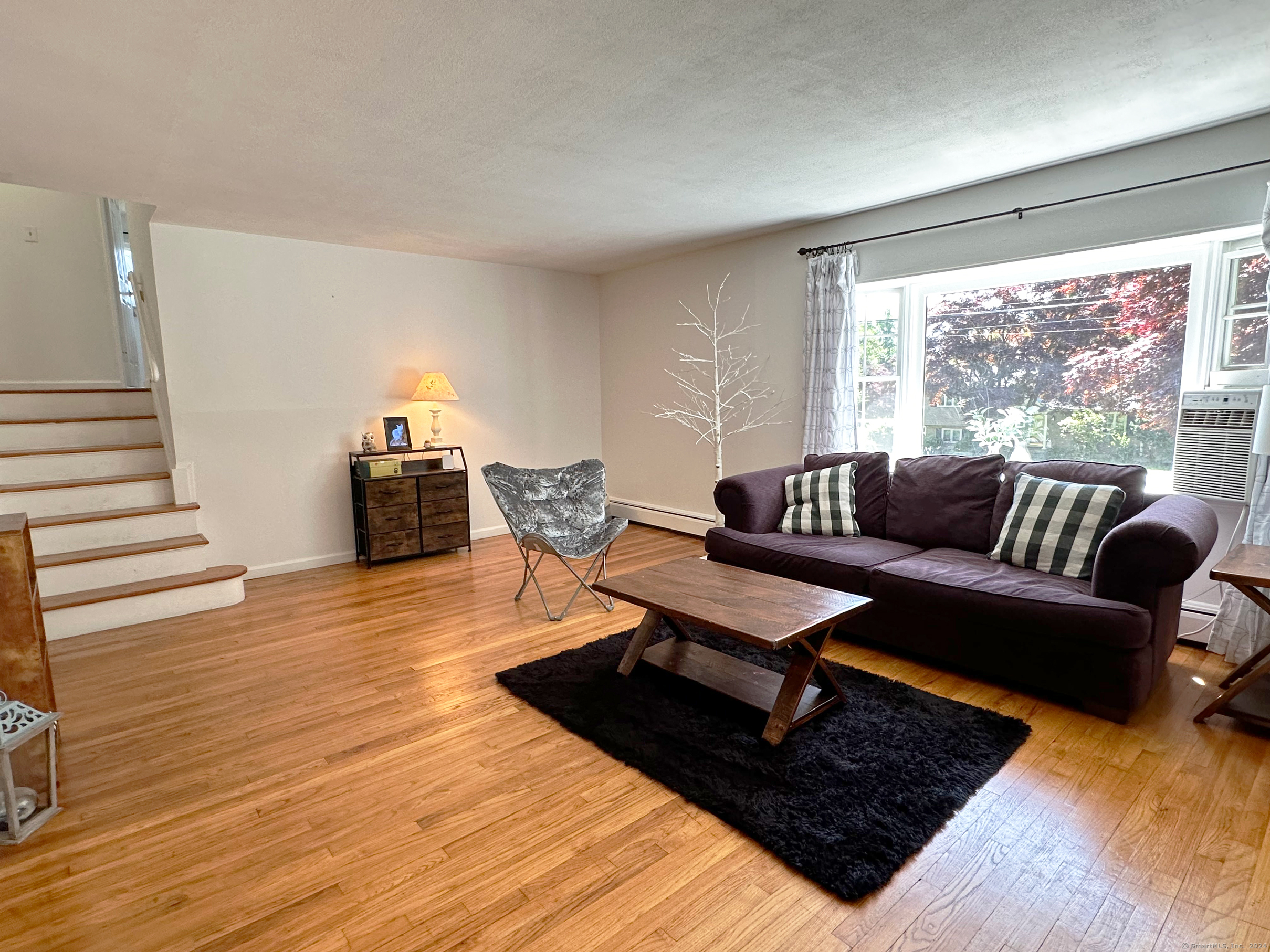 39 Mohawk Drive