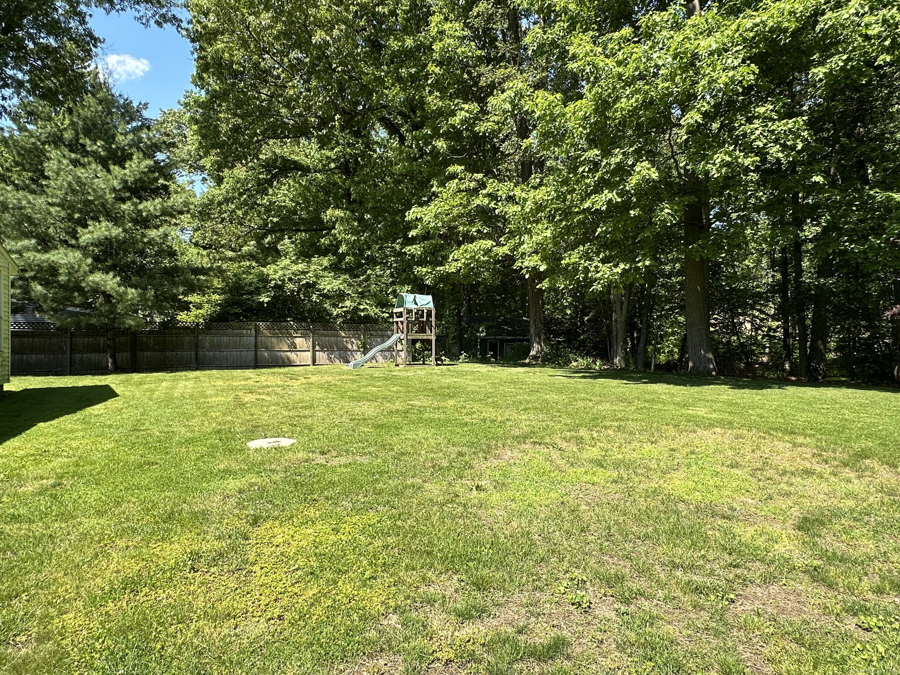 39 Mohawk Drive