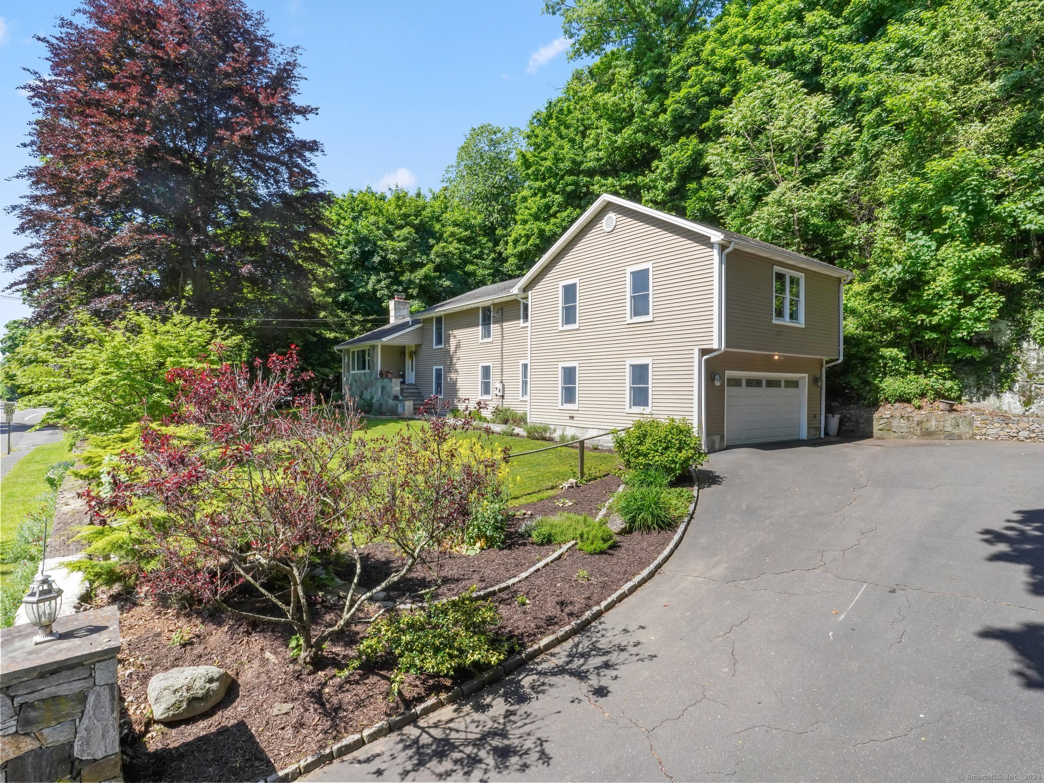 59 East Rocks Road