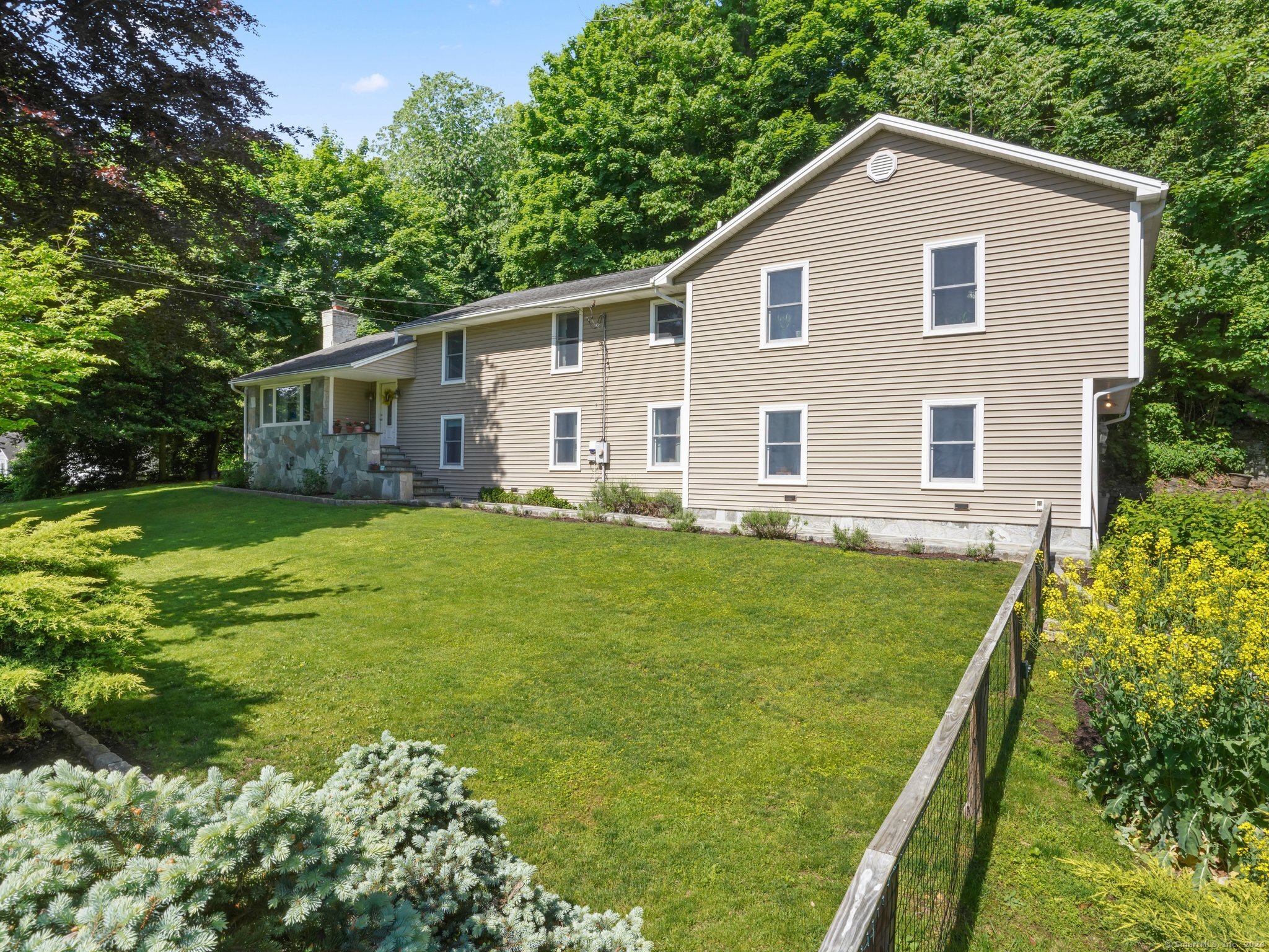 59 East Rocks Road