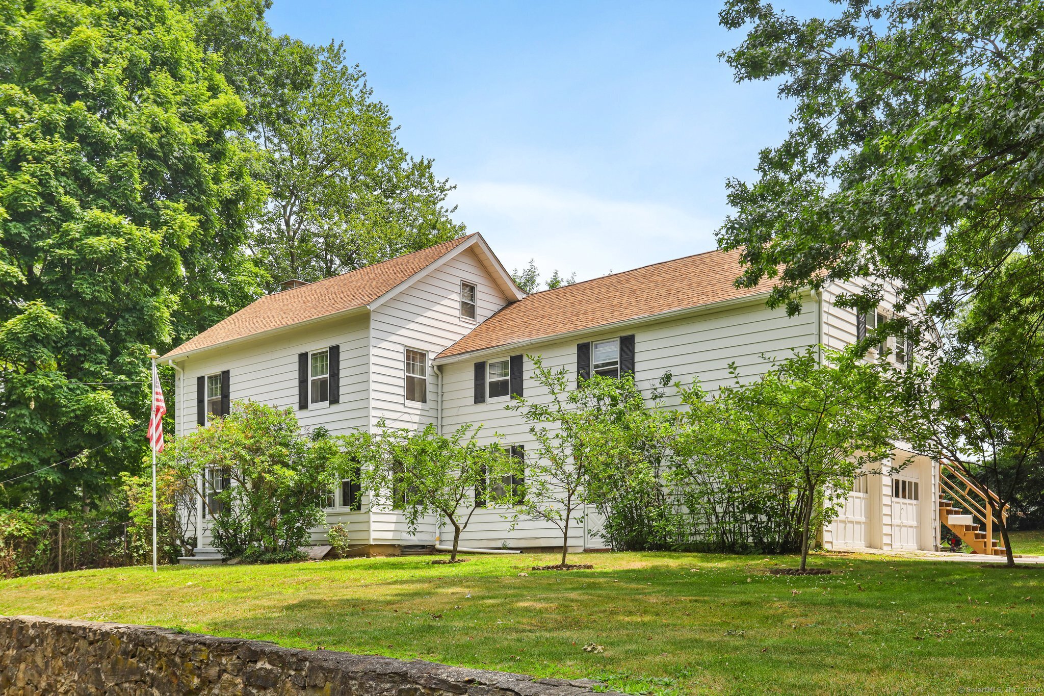 250 Strawberry Hill Avenue