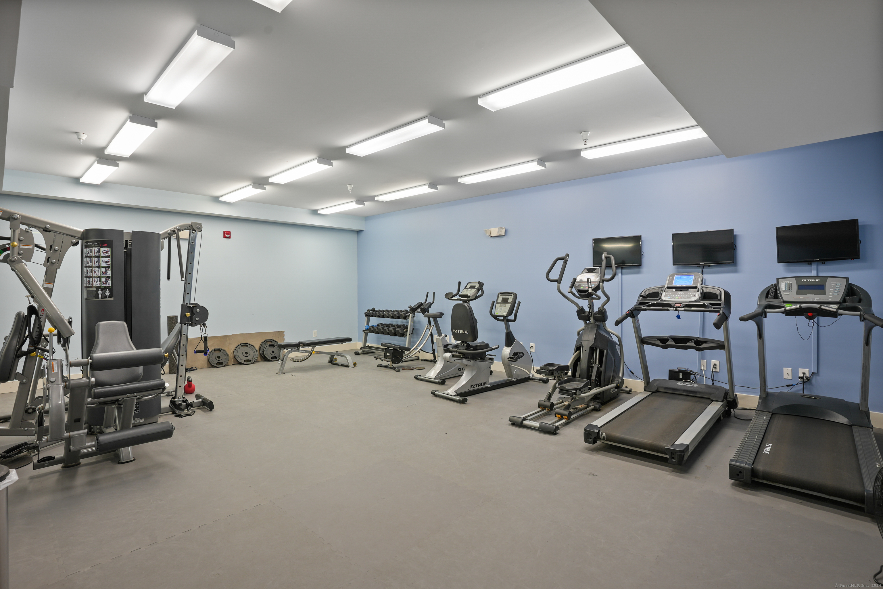144 East Avenue APT B303