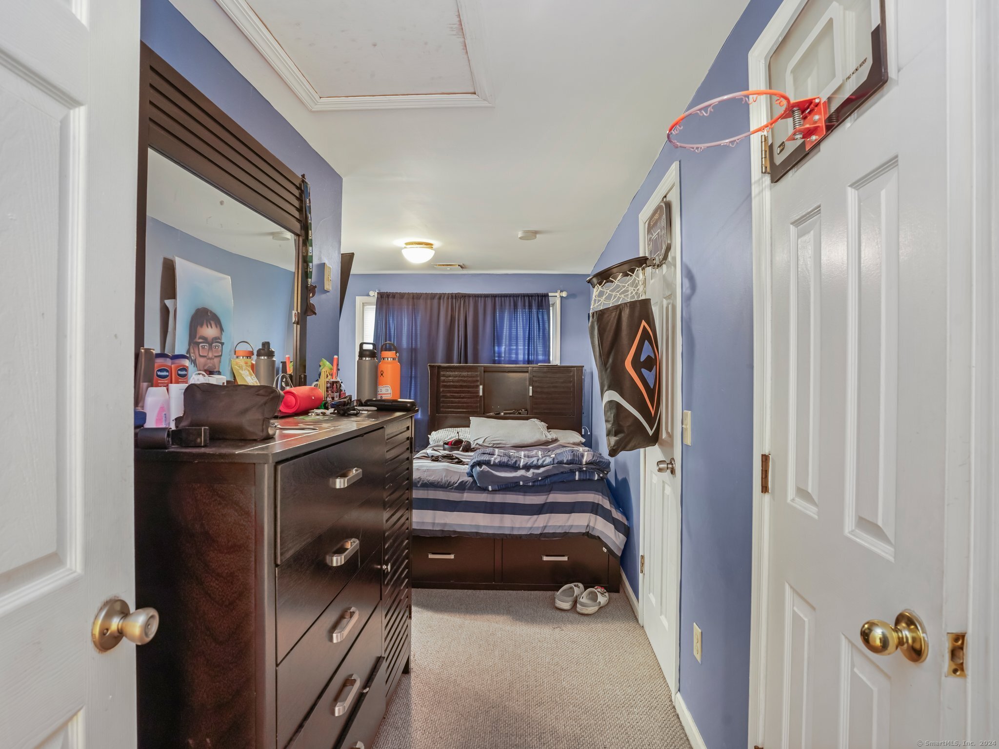16 Hill Street  Norwalk
