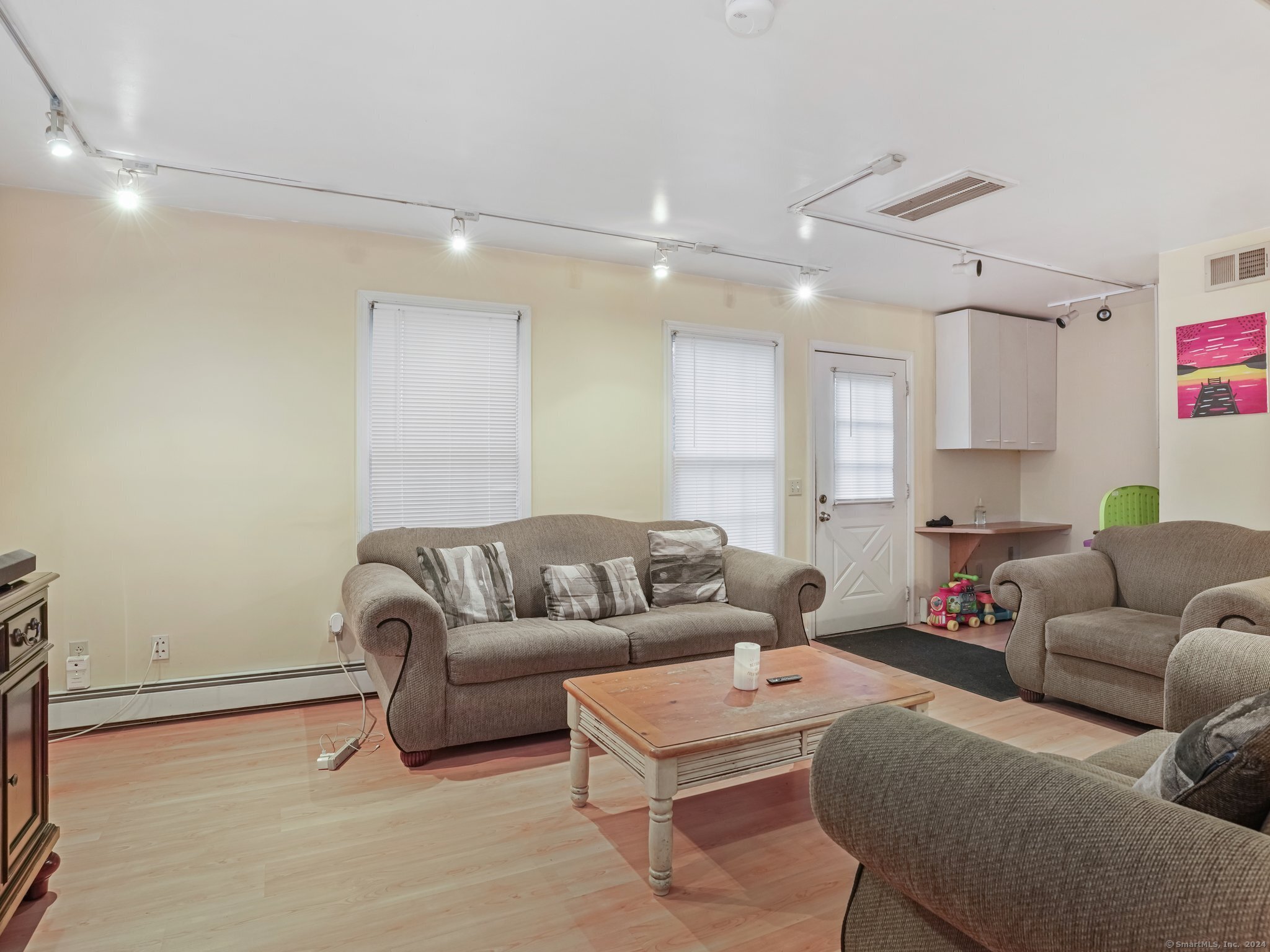 16 Hill Street  Norwalk