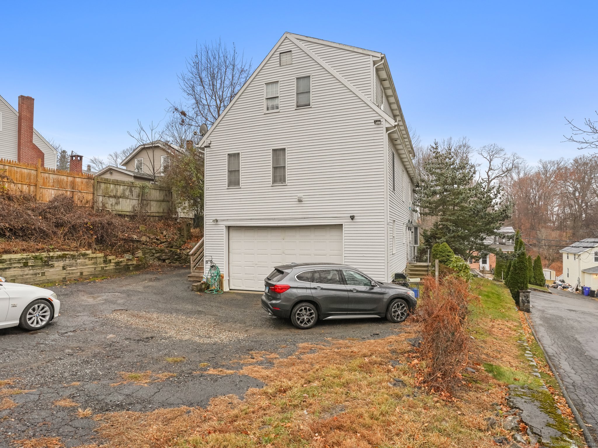16 Hill Street  Norwalk