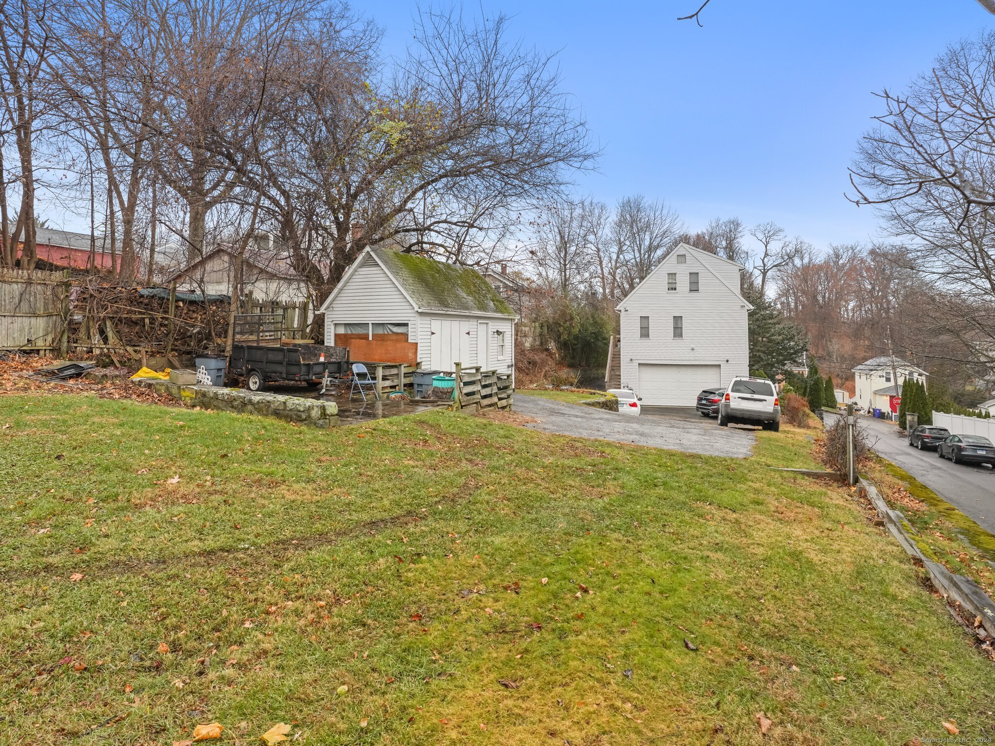 16 Hill Street  Norwalk