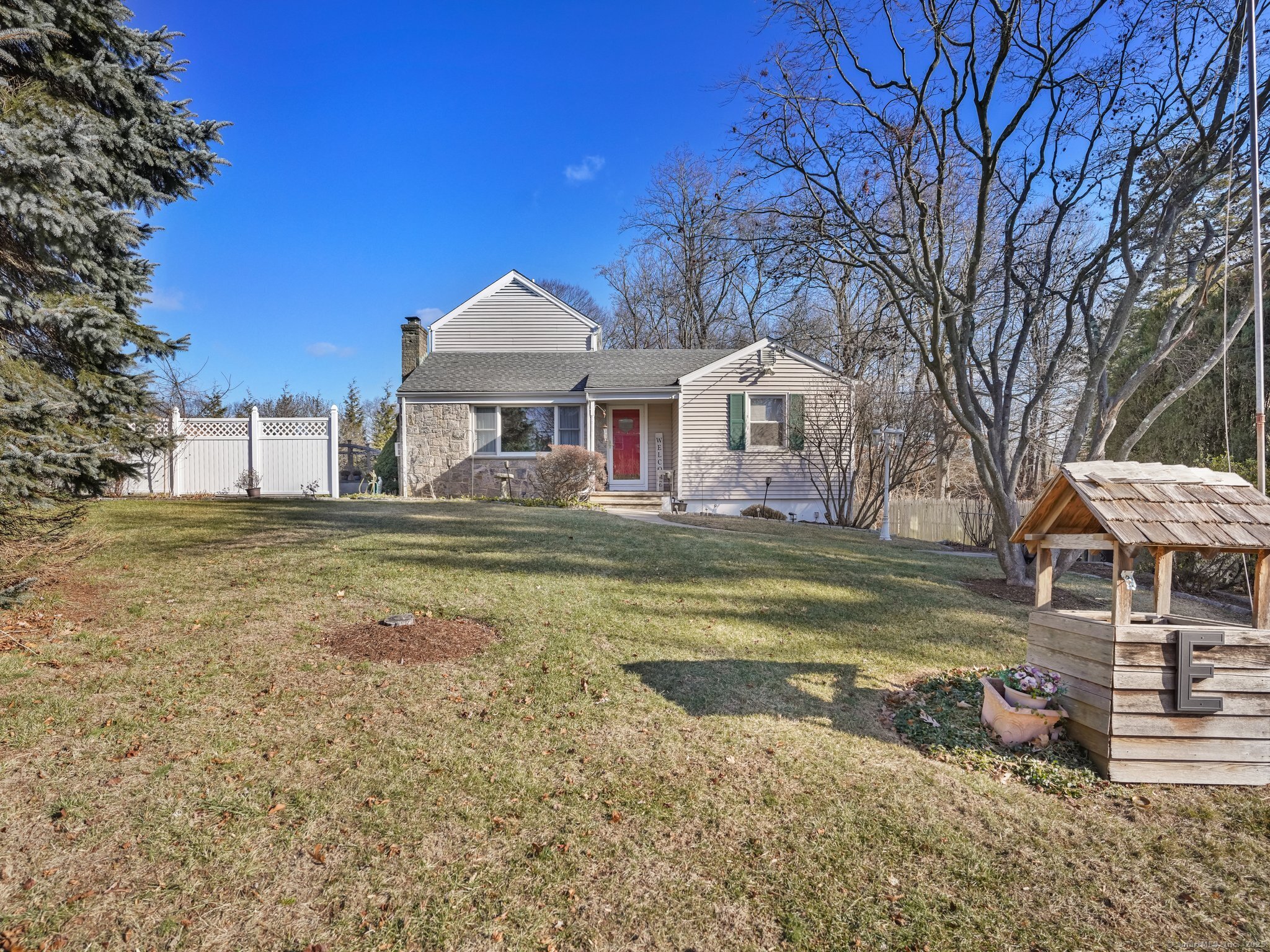 12 Orlando Road
