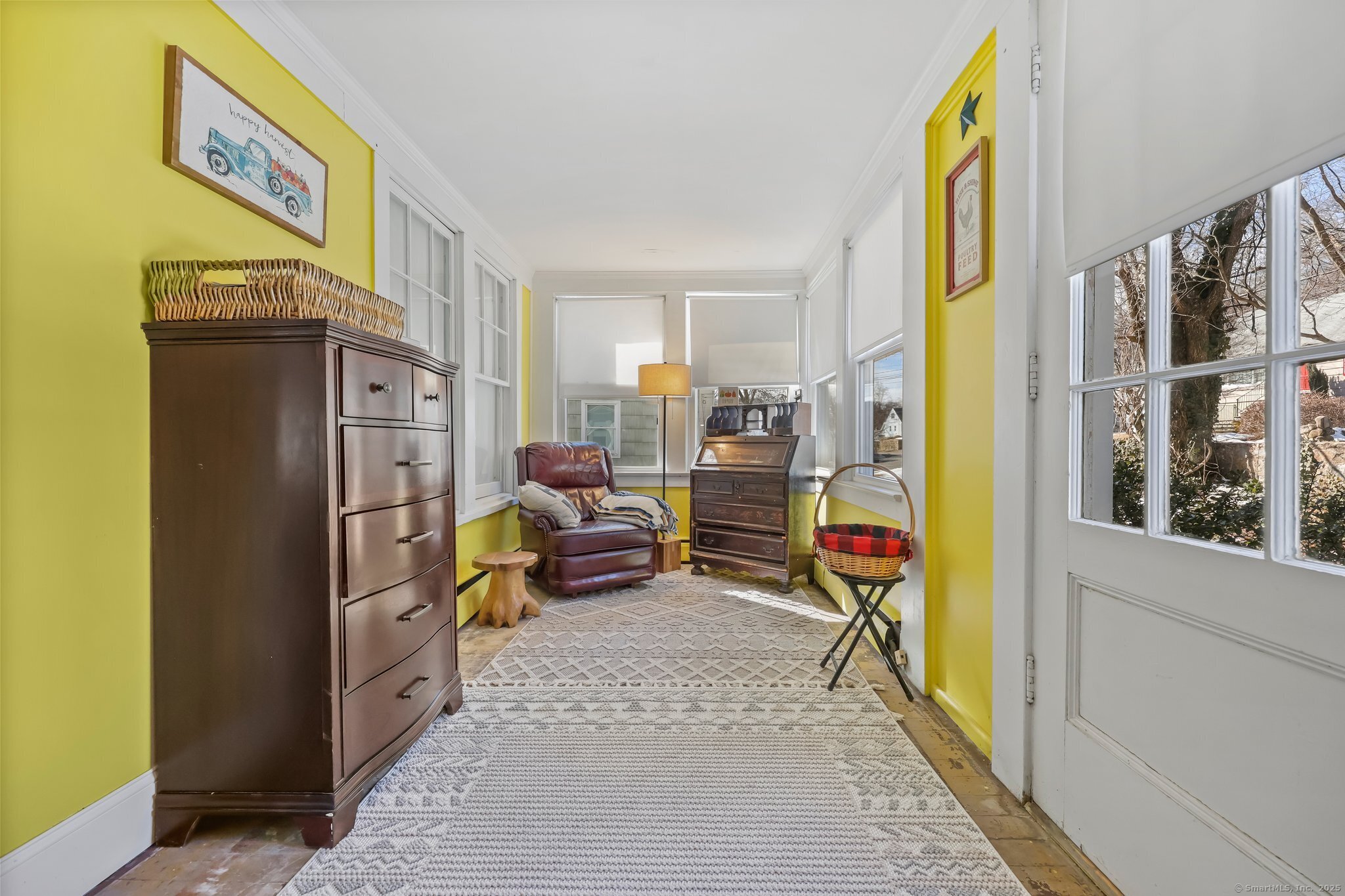 32 Bartlett Avenue