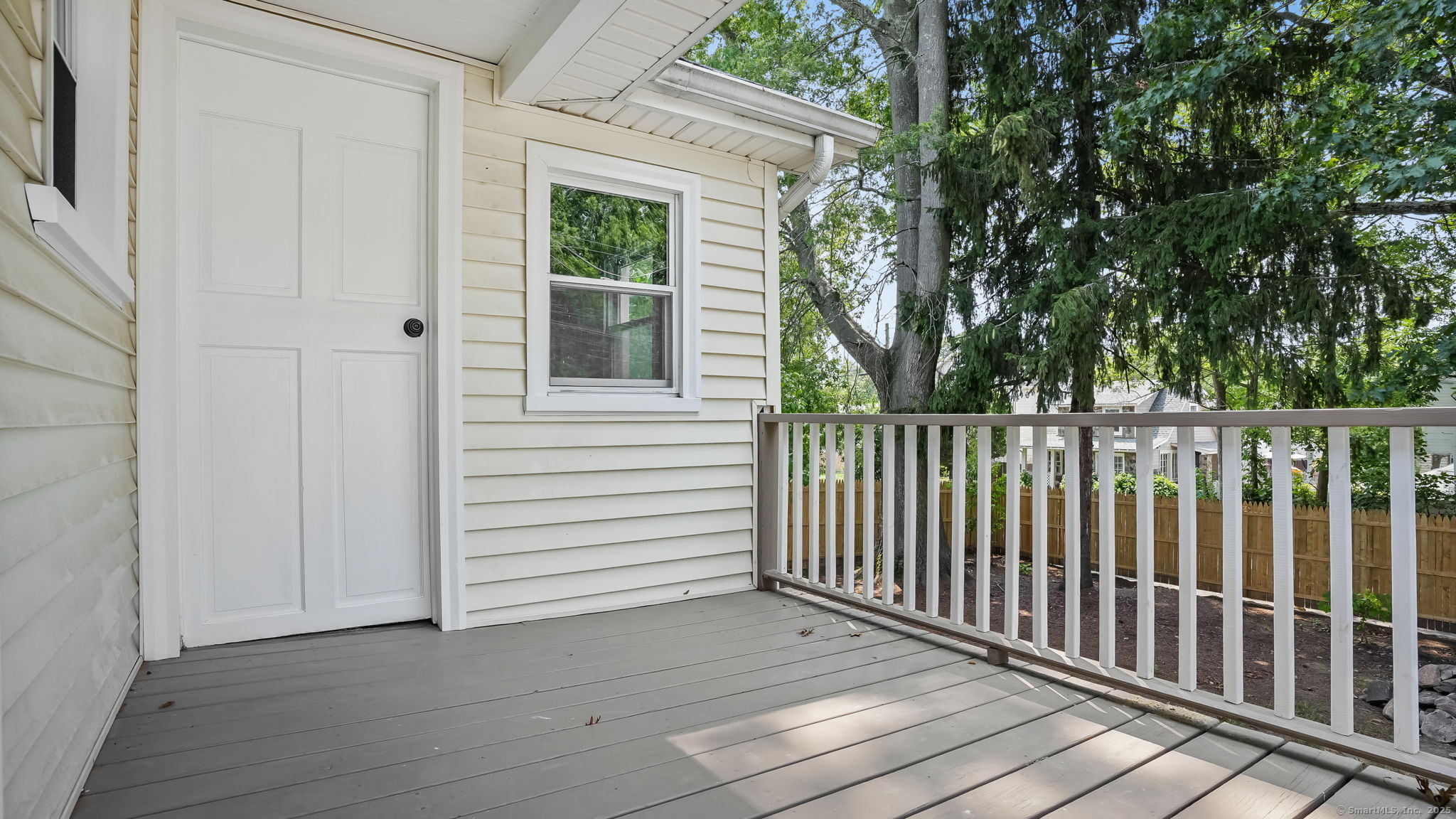11 Devon Avenue