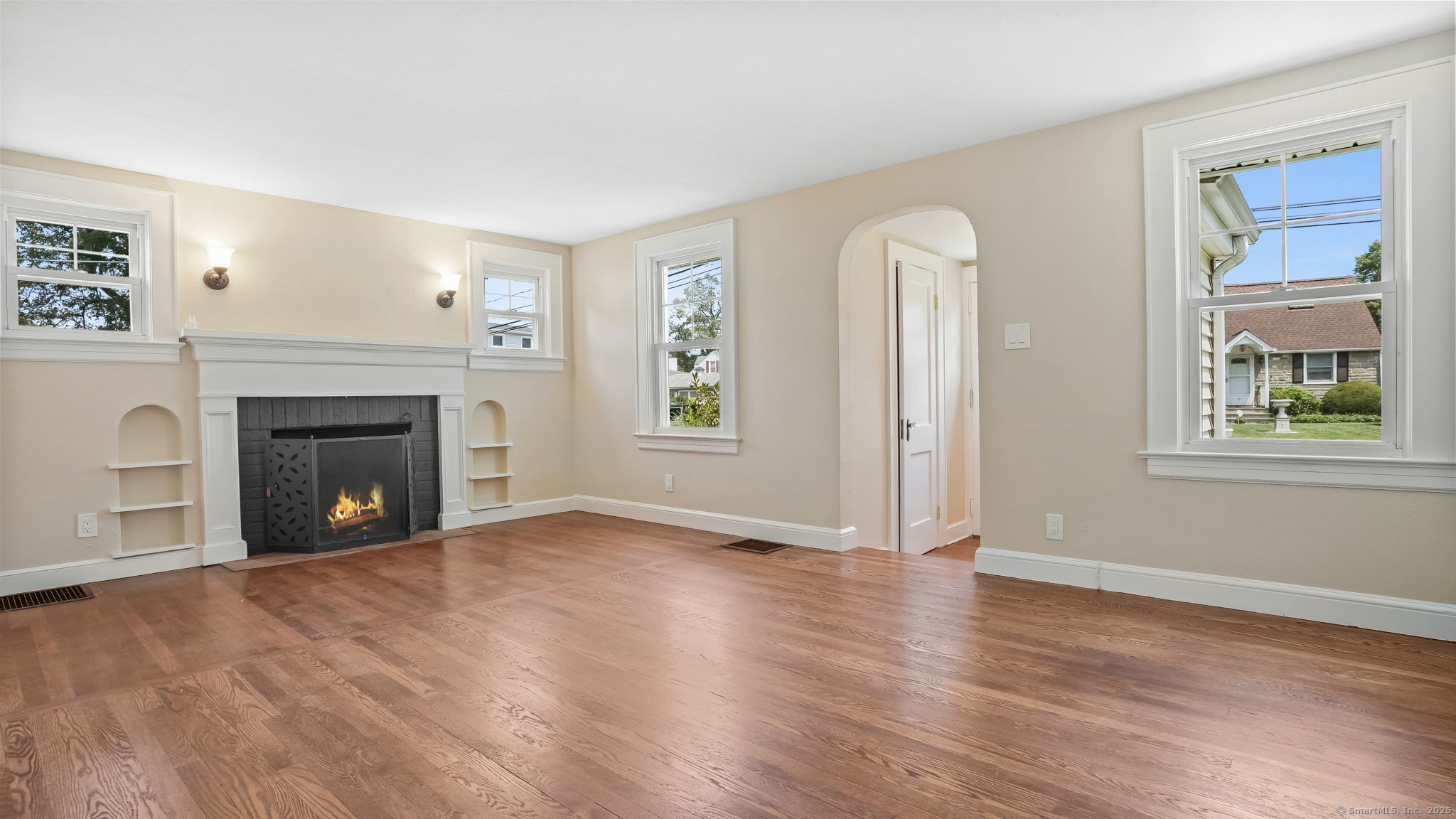 11 Devon Avenue