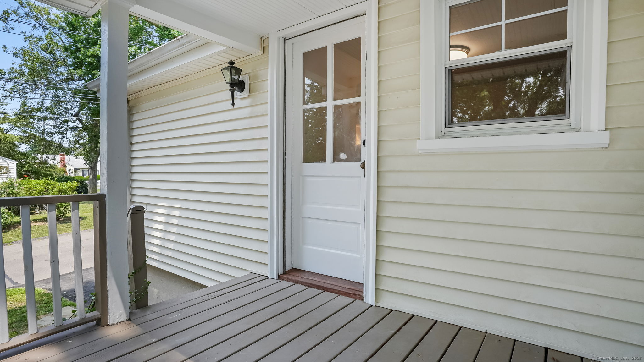 11 Devon Avenue
