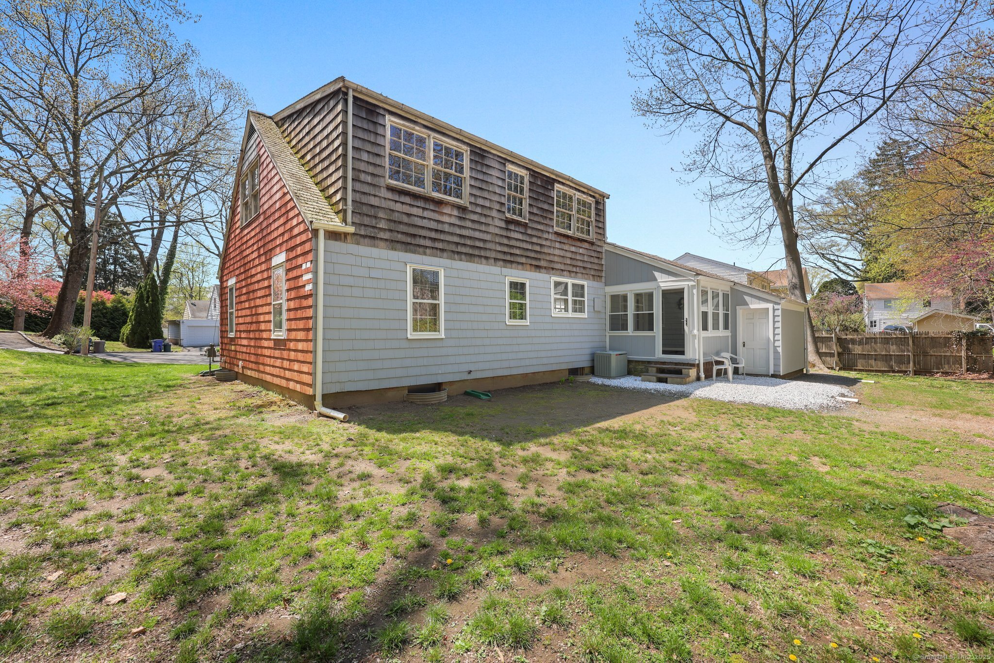 41 Parkhill Avenue