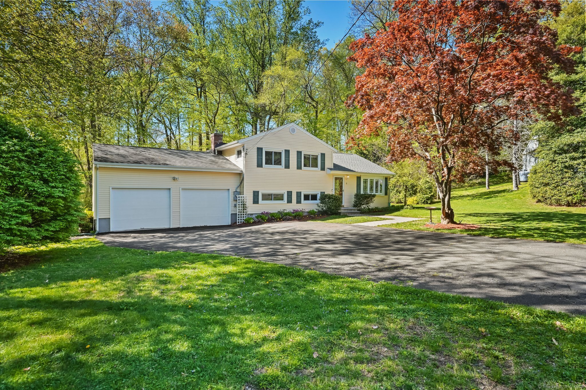 4 Dawn Road