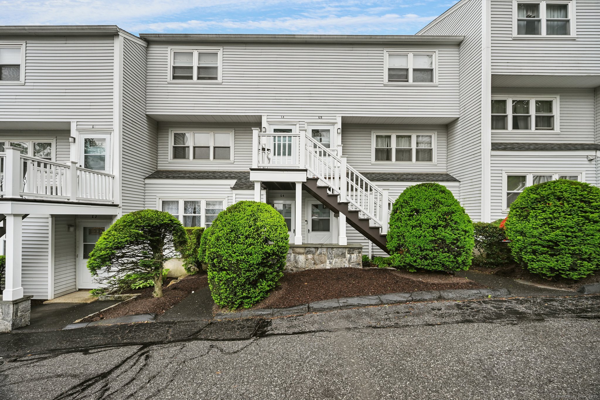 29 Van Buren Avenue APT L6