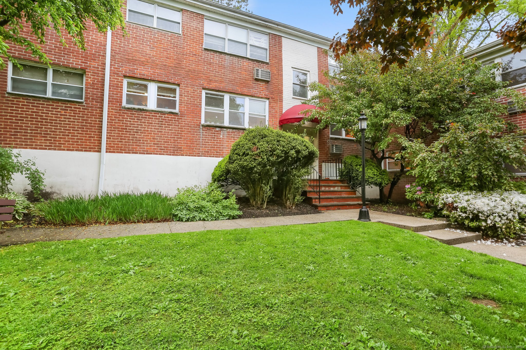 11 Bedford Avenue APT K1