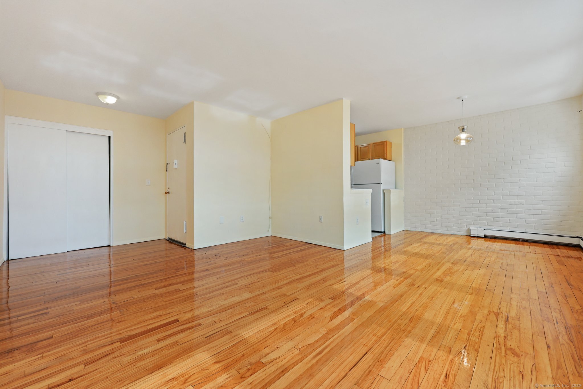324 Strawberry Hill Avenue APT B101