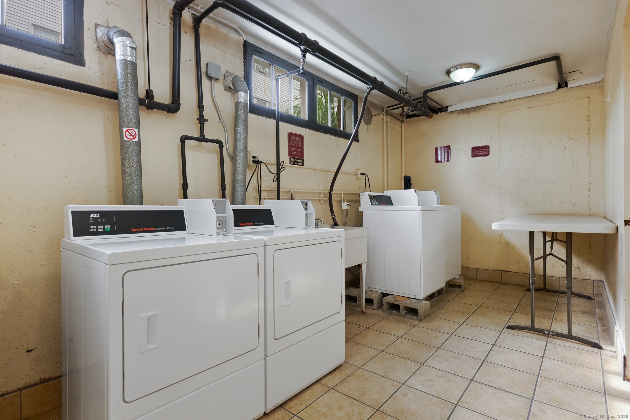 324 Strawberry Hill Avenue APT B101