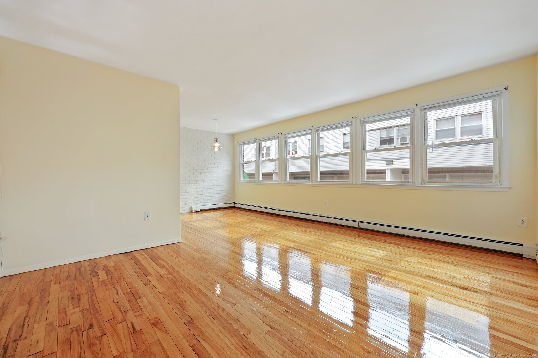 324 Strawberry Hill Avenue APT B101